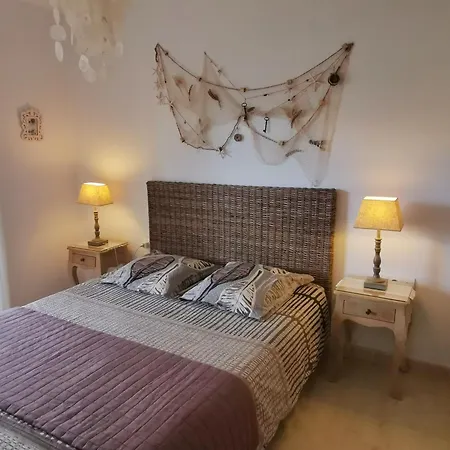 Apartment La Tarongina Amb Piscina Llanca